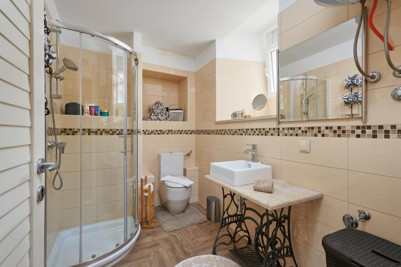 Borna Apartman